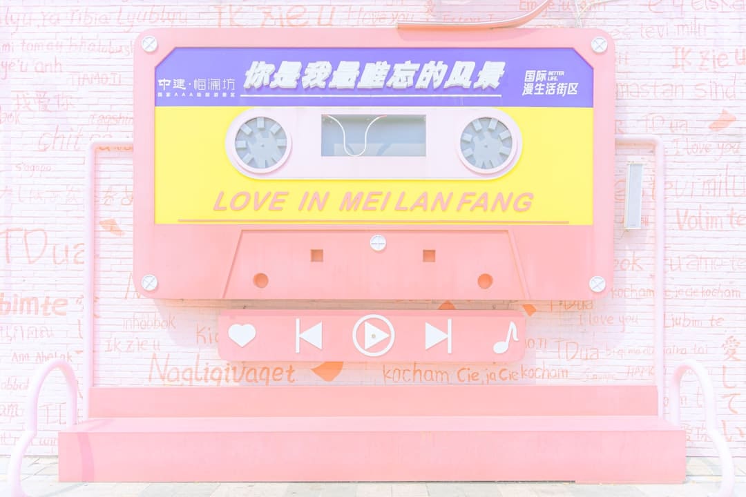 徐艺洋说和黄子韬第一次见面有种宿命感 命中注定的浪漫